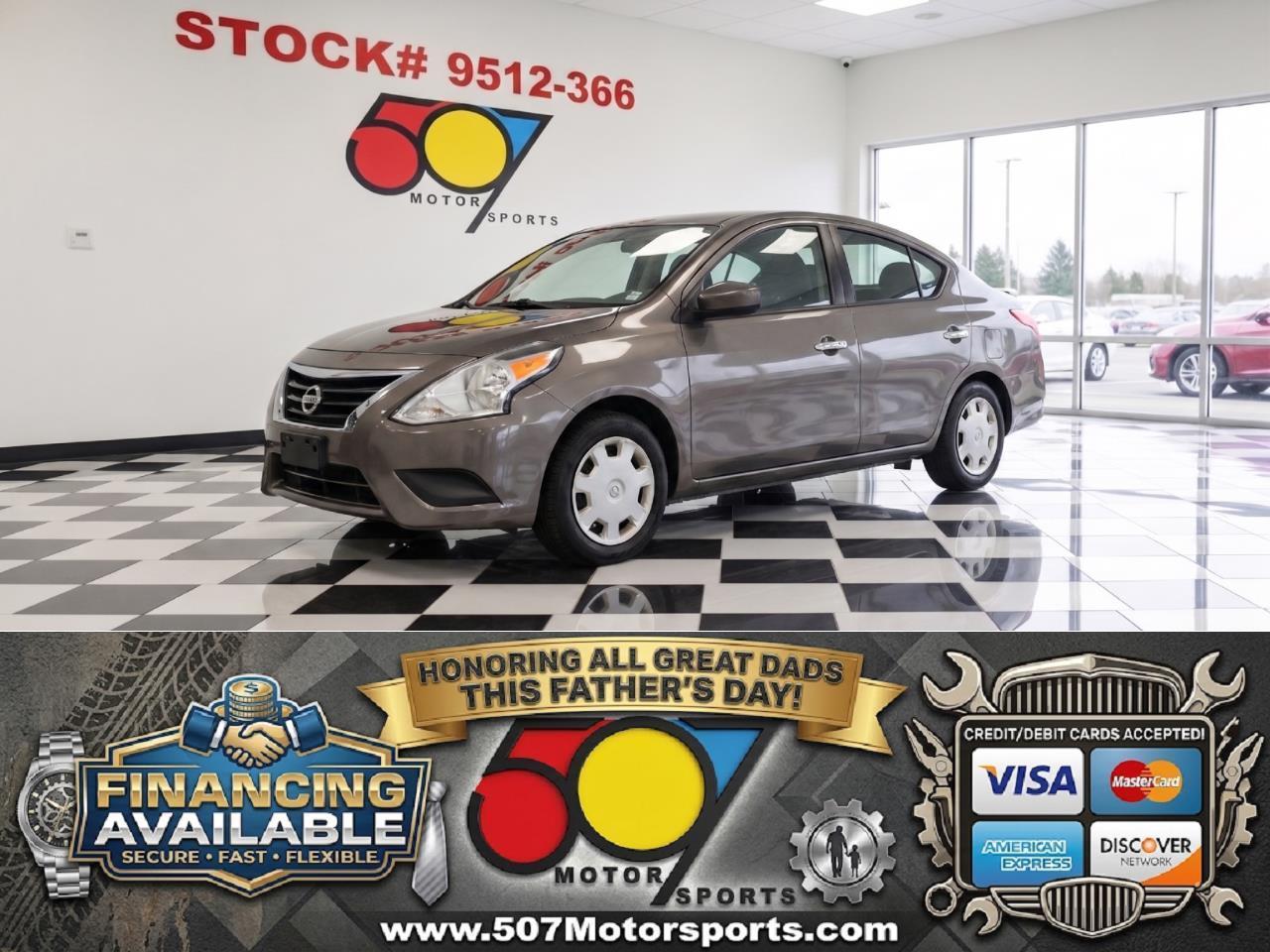 2016 Nissan Versa 1.6 S 5M