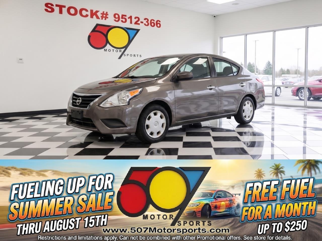 2016 Nissan Versa 1.6 S 5M