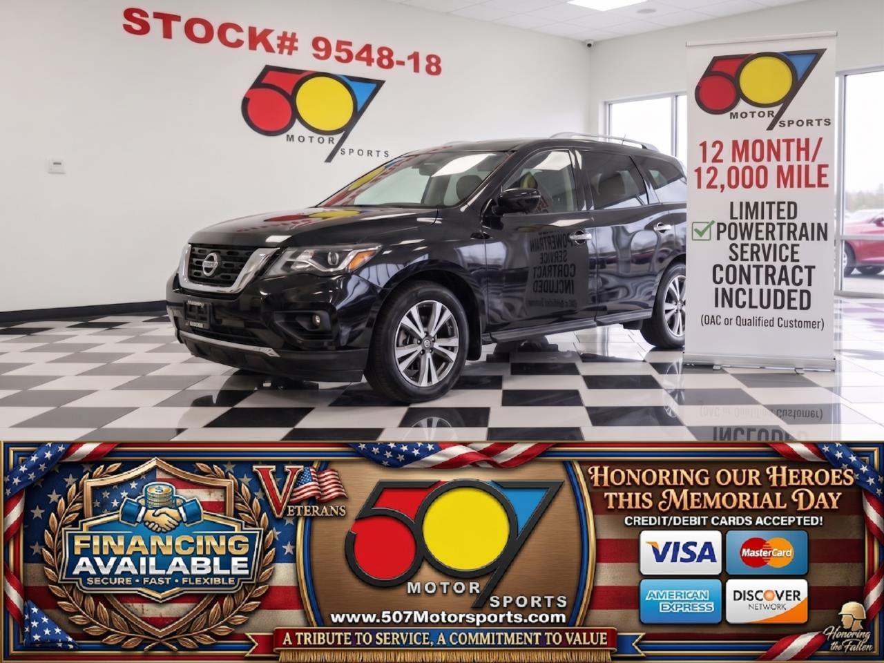 2018 Nissan Pathfinder SL 4WD's photo