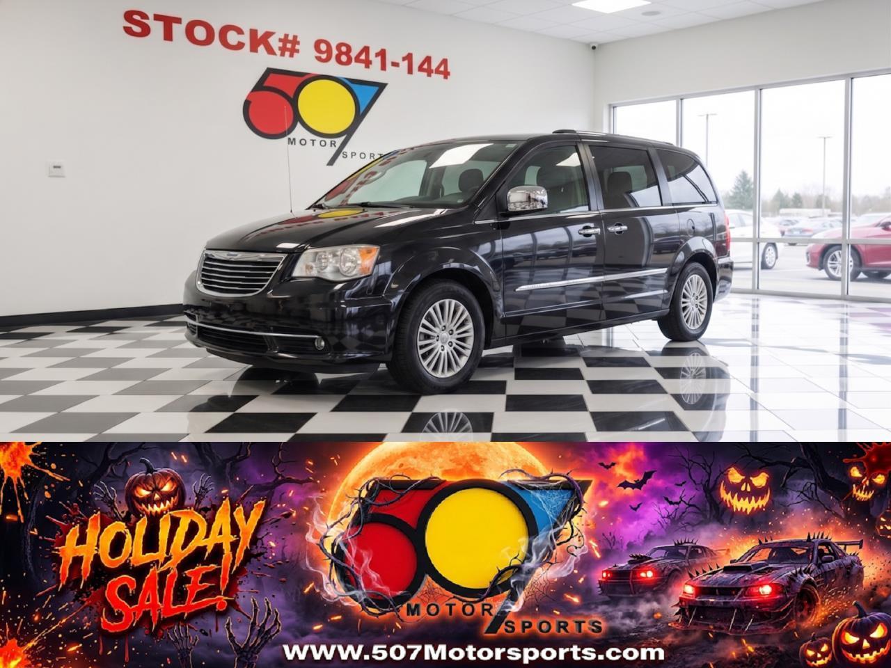 2014 Chrysler Town & Country Touring-L
