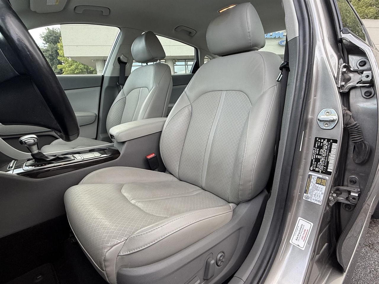 2017 Kia Optima EX photo 8
