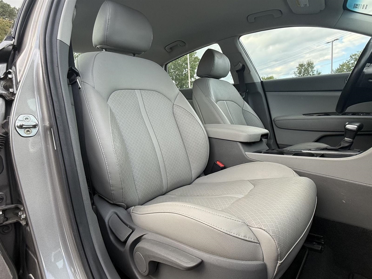 2017 Kia Optima EX photo 9