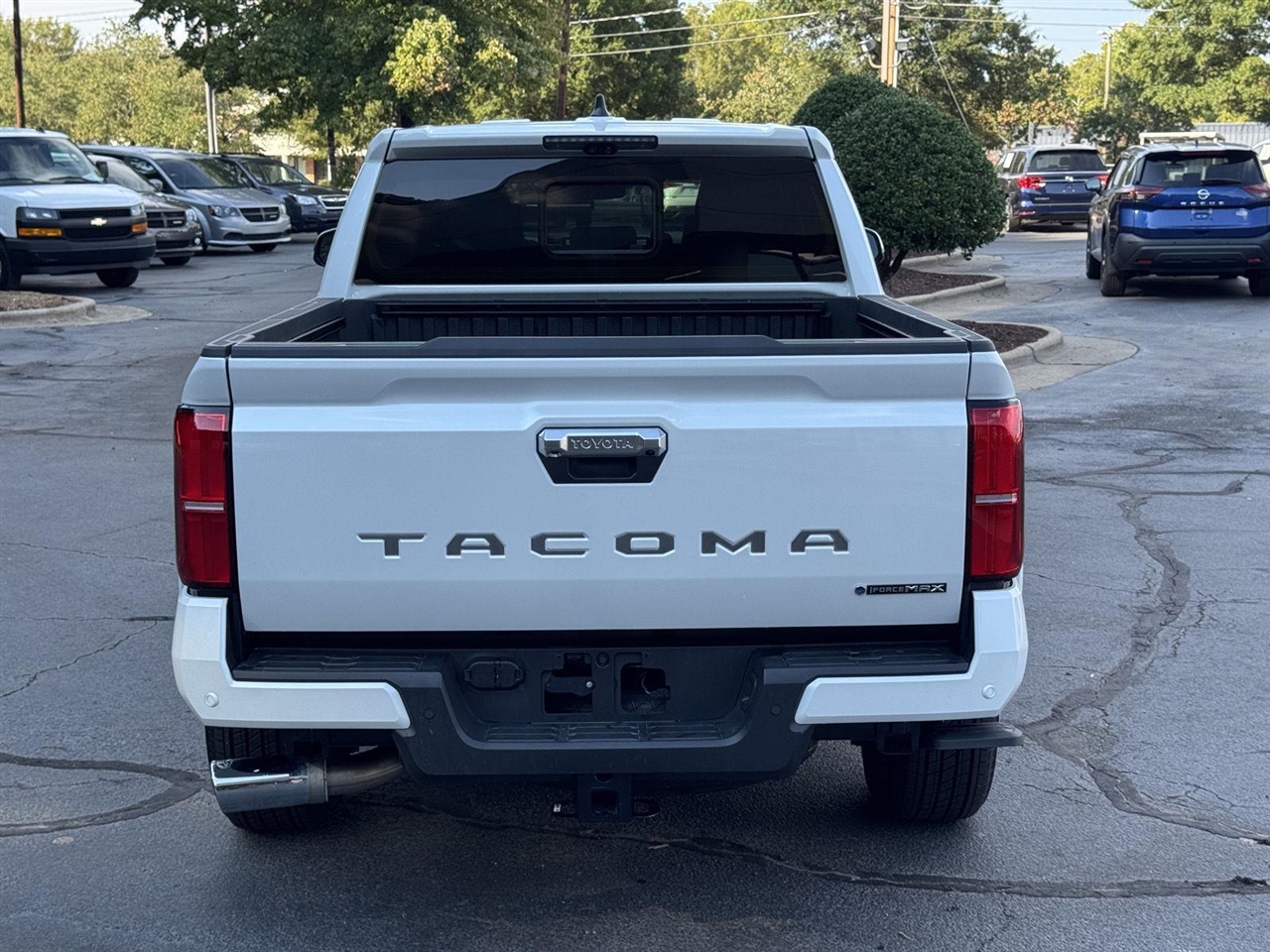 2024 Toyota Tacoma Limited photo 8