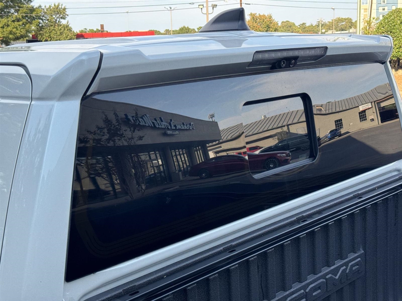 2024 Toyota Tacoma Limited photo 18