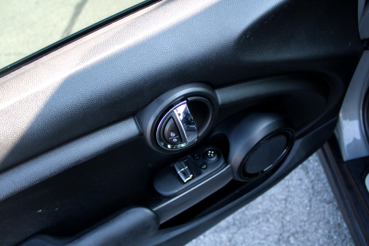 2015 Mini Cooper Hardtop 2 Door photo 15