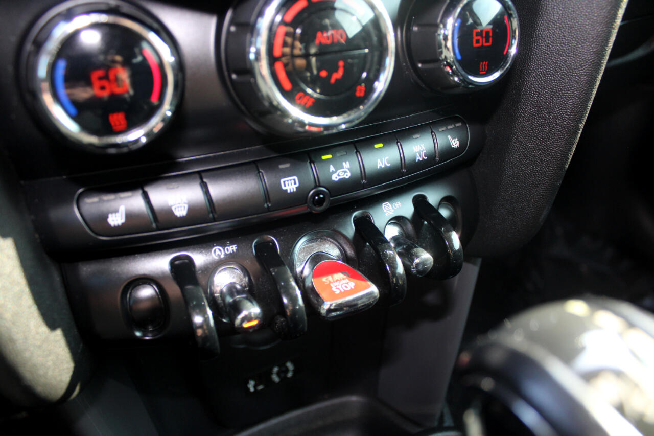 2015 Mini Cooper Hardtop 2 Door photo 19