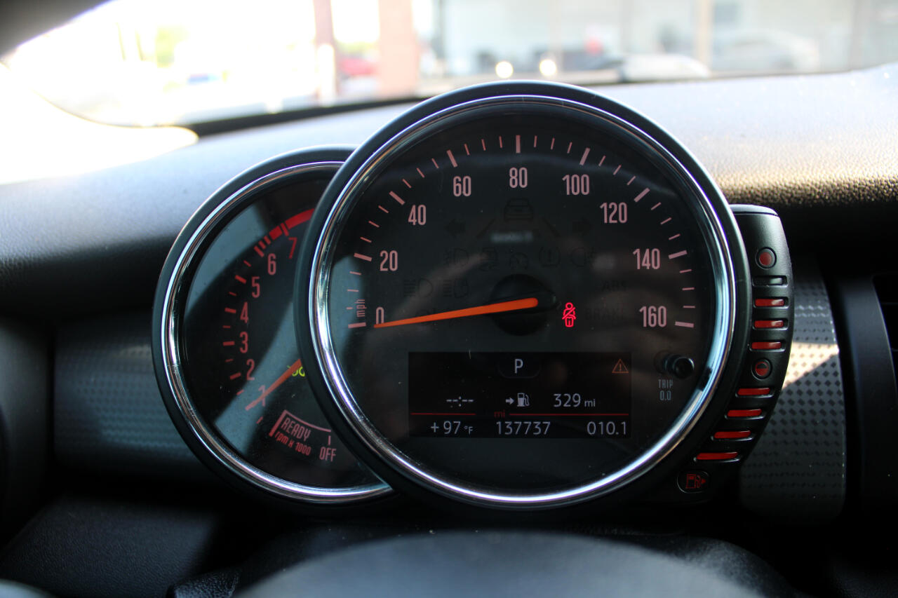 2015 Mini Cooper Hardtop 2 Door photo 25