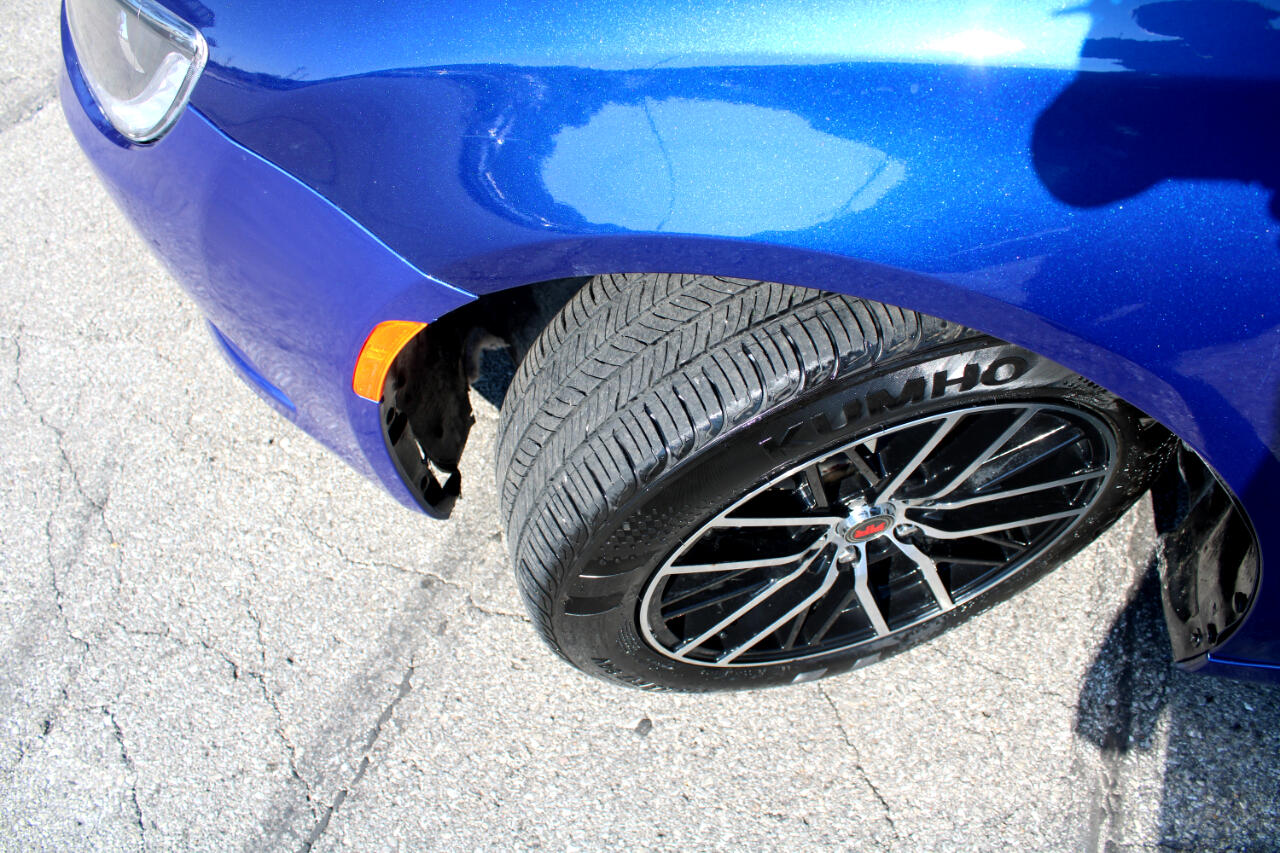 2016 Chrysler 200 C photo 33