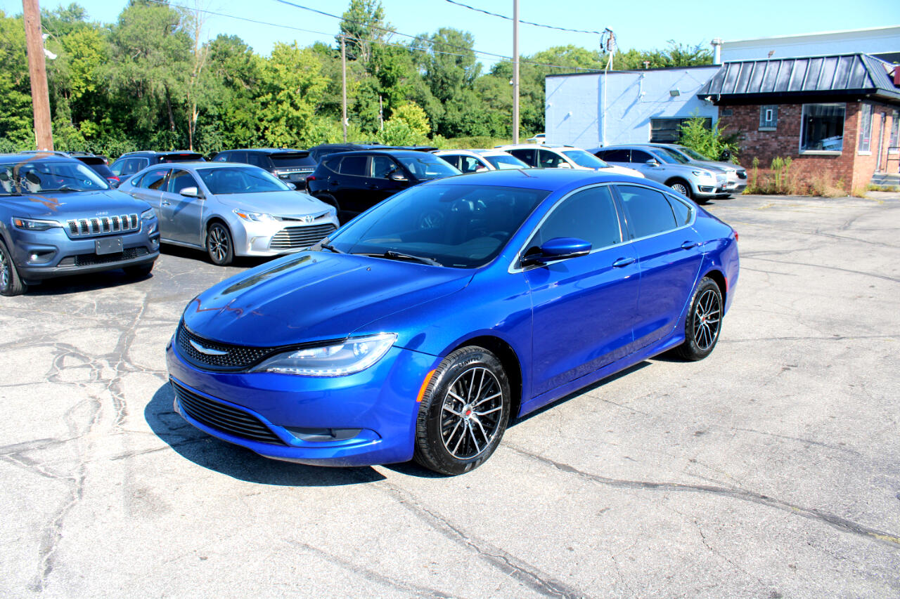 2016 Chrysler 200 C photo 5
