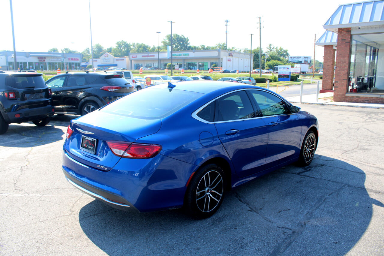 2016 Chrysler 200 C photo 8