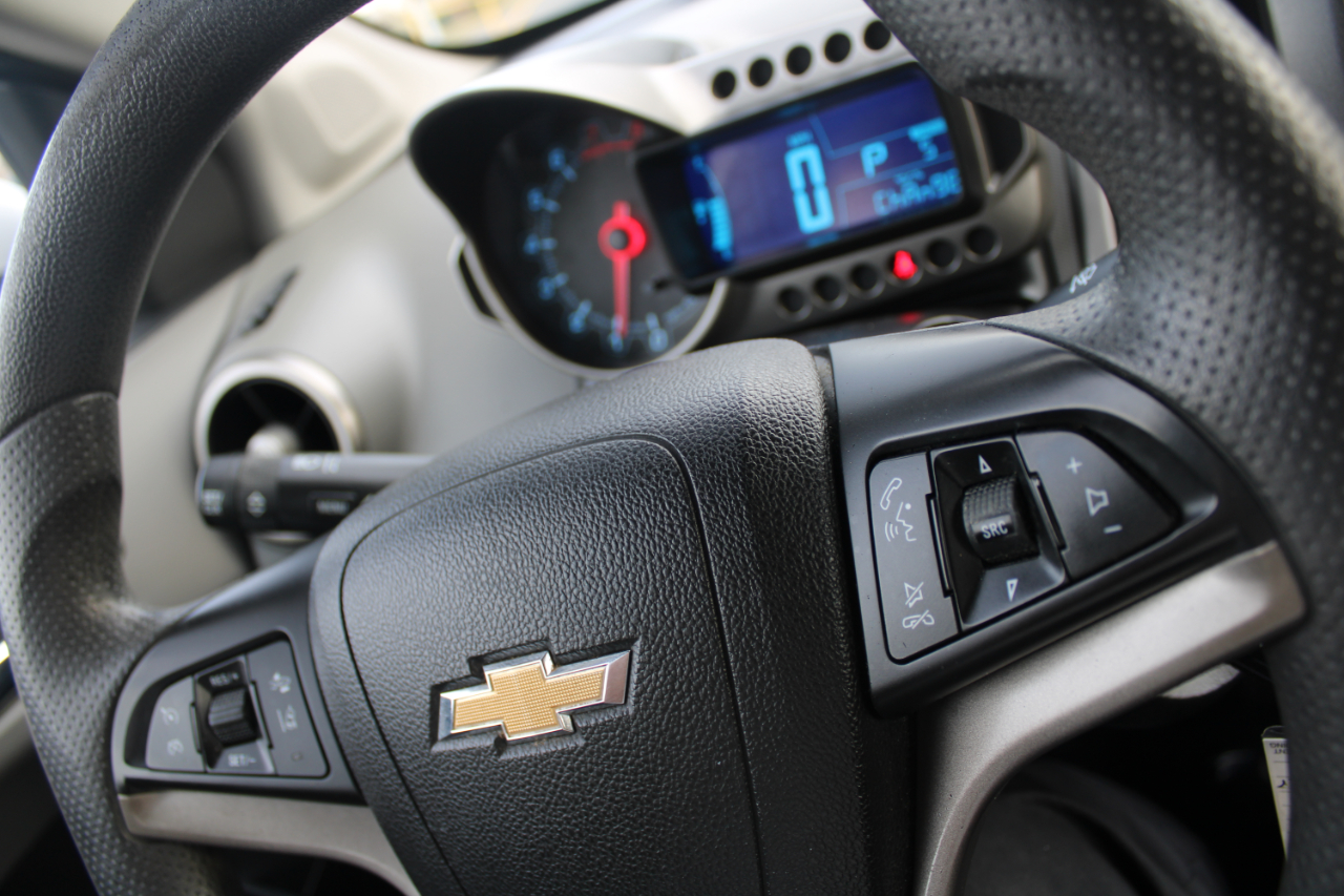 Chevrolet Sonic 4dr Sdn Auto LT 2016 Chevrolet Sonic 4dr Sdn Auto LT 2016