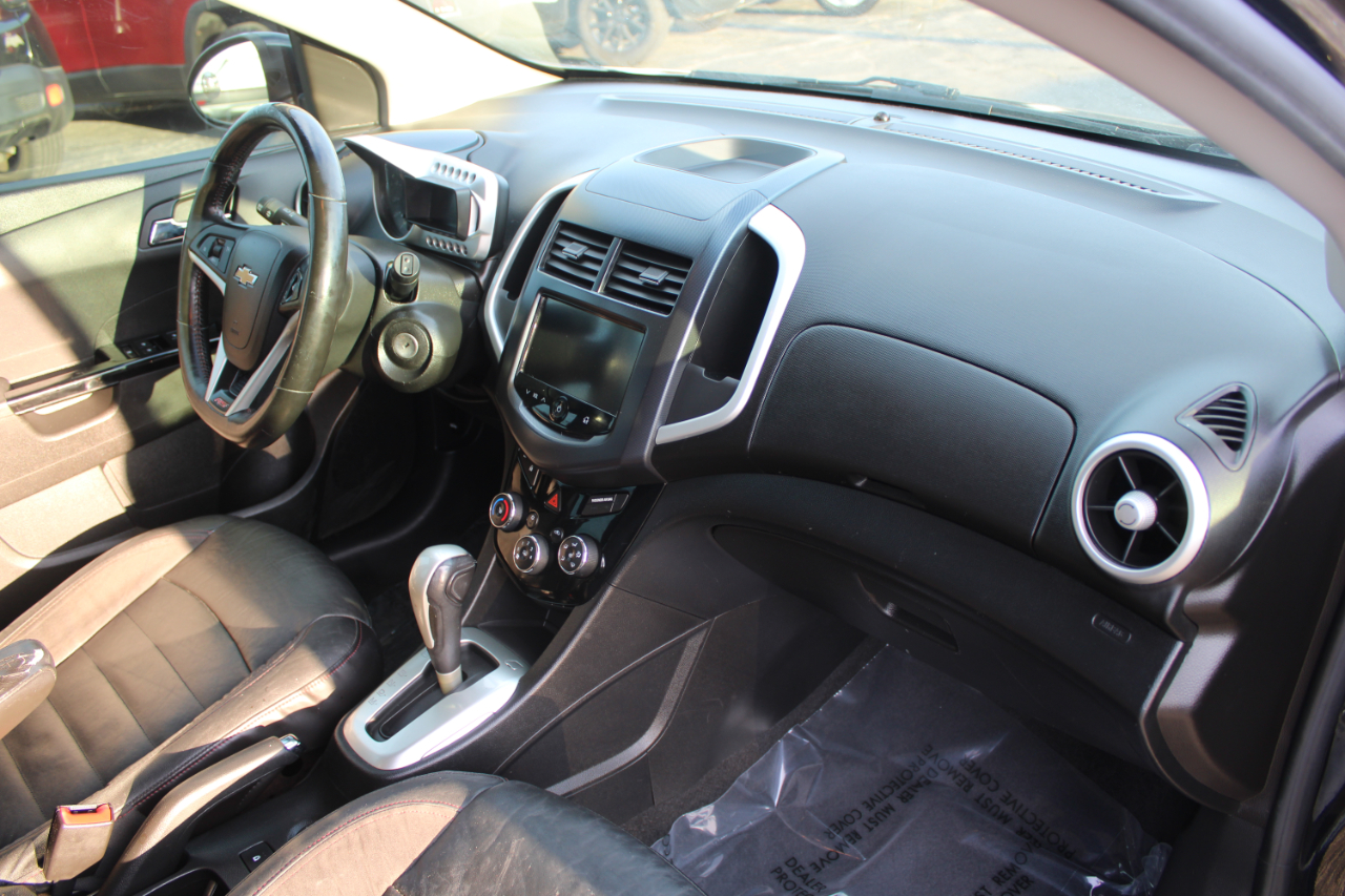 Chevrolet Sonic 5dr HB Auto RS 2013 Chevrolet Sonic 5dr HB Auto RS 2013