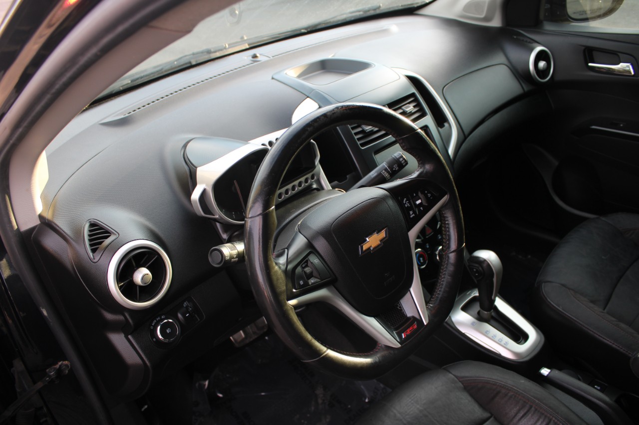Chevrolet Sonic 5dr HB Auto RS 2013 Chevrolet Sonic 5dr HB Auto RS 2013