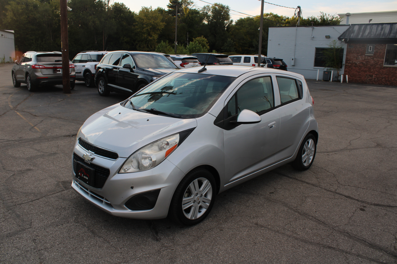Chevrolet Spark 5dr HB CVT LT w/1LT 2014 Chevrolet Spark 5dr HB CVT LT w/1LT 2014