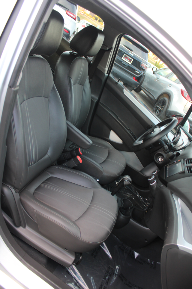 Chevrolet Spark 5dr HB CVT LT w/1LT 2014 Chevrolet Spark 5dr HB CVT LT w/1LT 2014