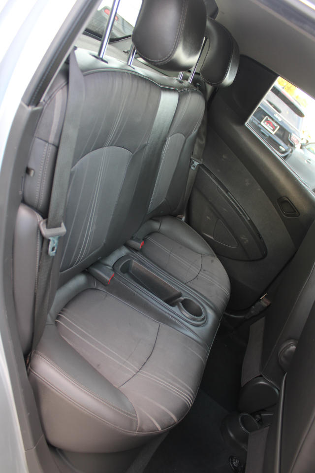 Chevrolet Spark 5dr HB CVT LT w/1LT 2014 Chevrolet Spark 5dr HB CVT LT w/1LT 2014