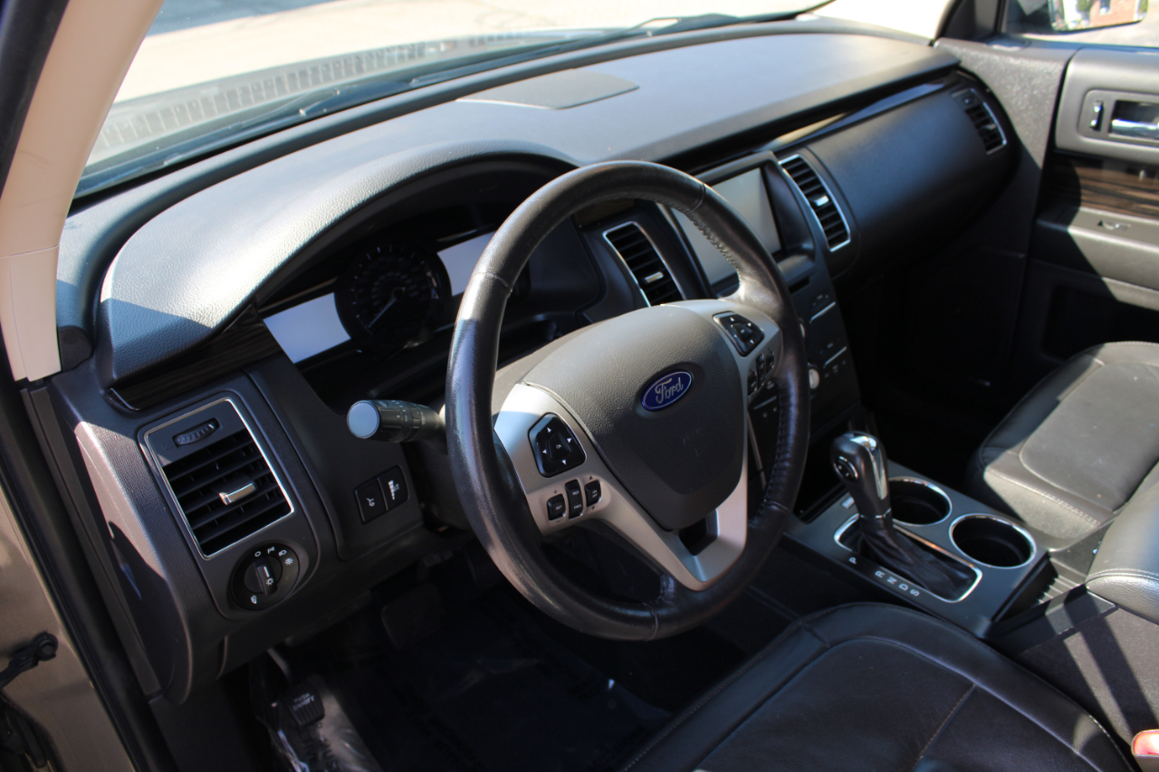 2014 Ford Flex SEL photo 20