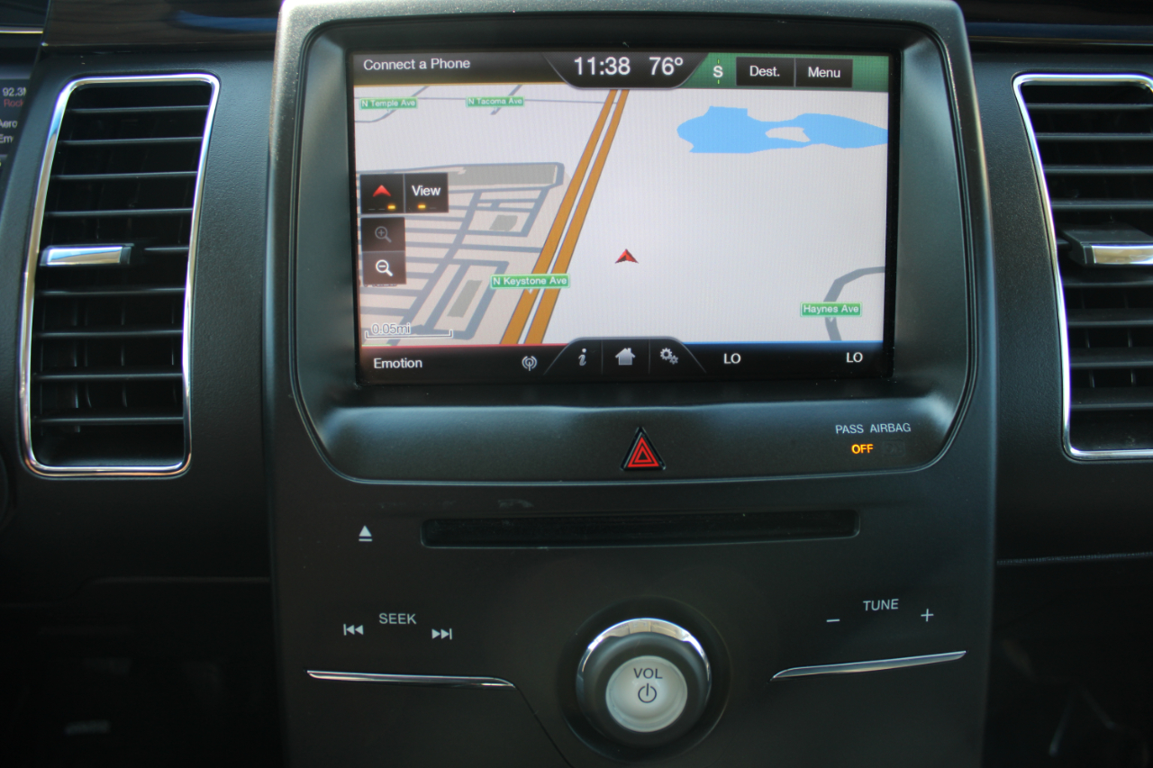 2014 Ford Flex SEL photo 24