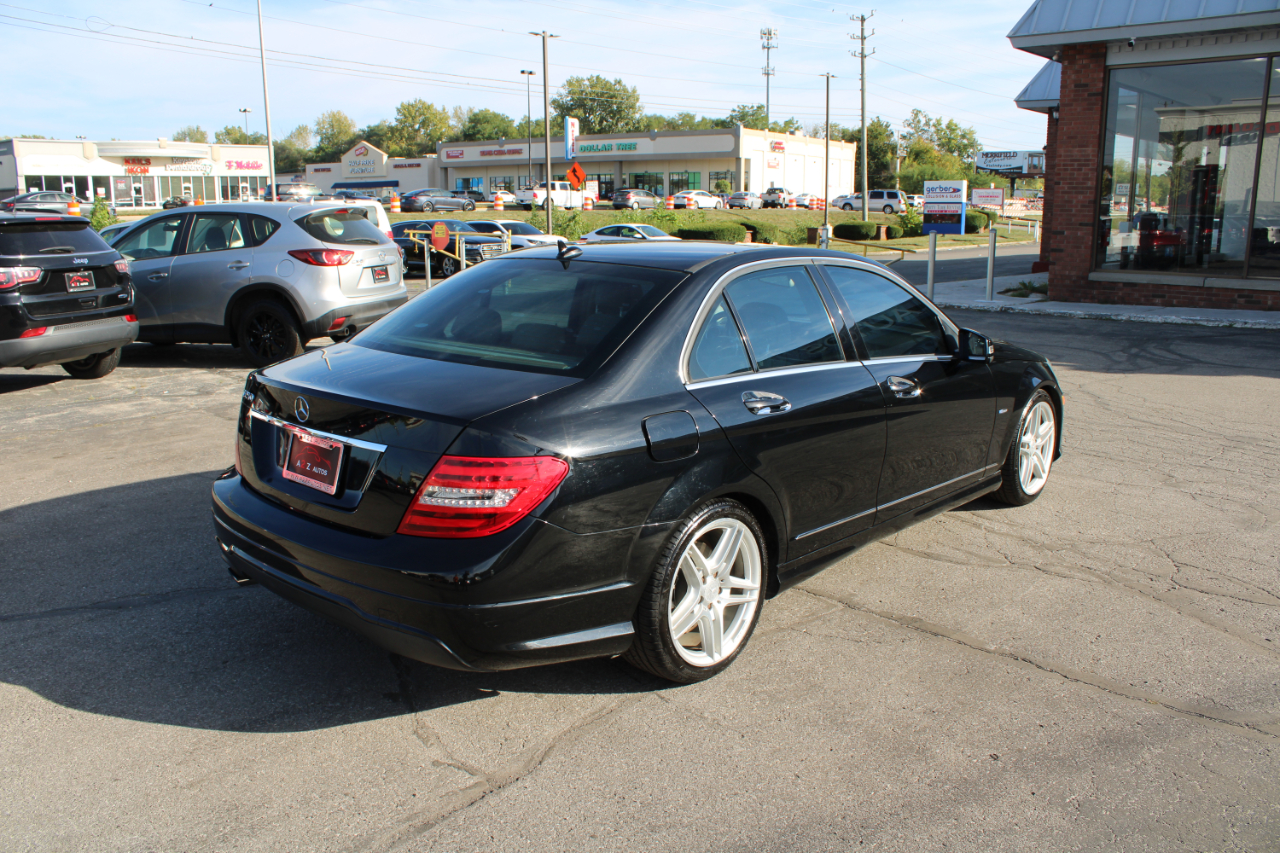 2012 Mercedes Benz C 250 Sport photo 4