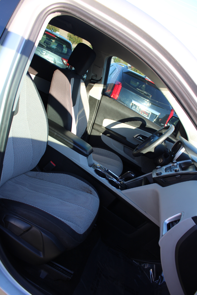 Chevrolet Equinox FWD 4dr LS 2017 Chevrolet Equinox FWD 4dr LS 2017