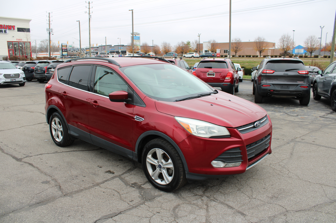 2016 Ford Escape SE photo 2