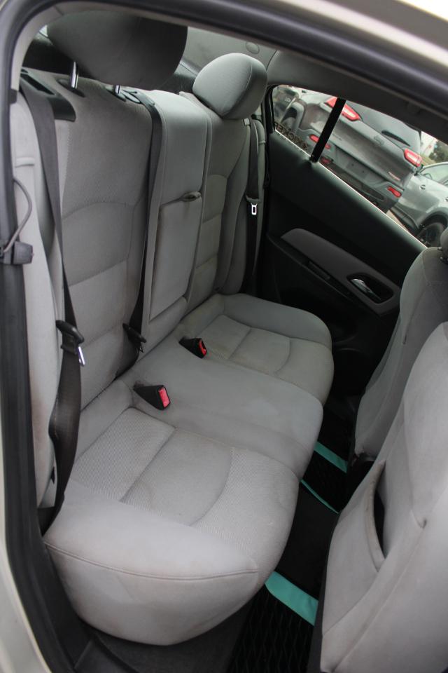 Chevrolet Cruze 4dr Sdn LT 2013