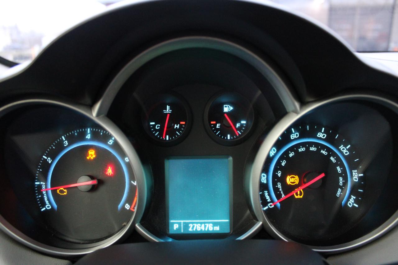 Chevrolet Cruze 4dr Sdn LT 2013