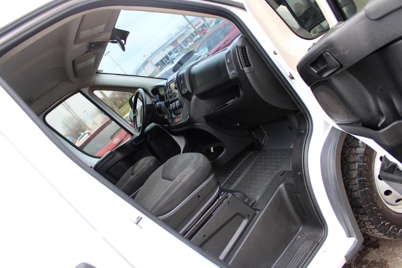 RAM ProMaster Cargo Van 1500 Low Roof 136" WB 2015
