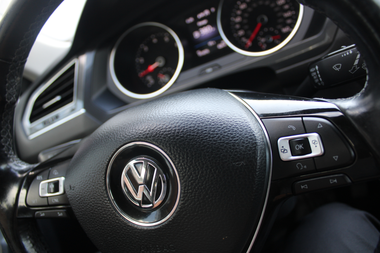 Volkswagen Tiguan 2.0T SEL 4MOTION 2018