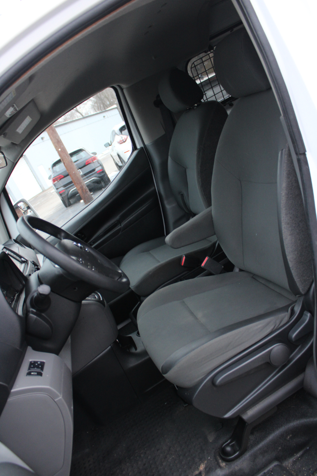 Nissan NV200 Compact Cargo I4 SV 2018