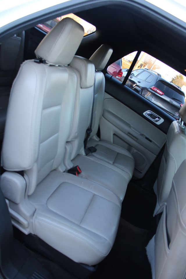 Ford Explorer 4WD 4dr XLT 2013