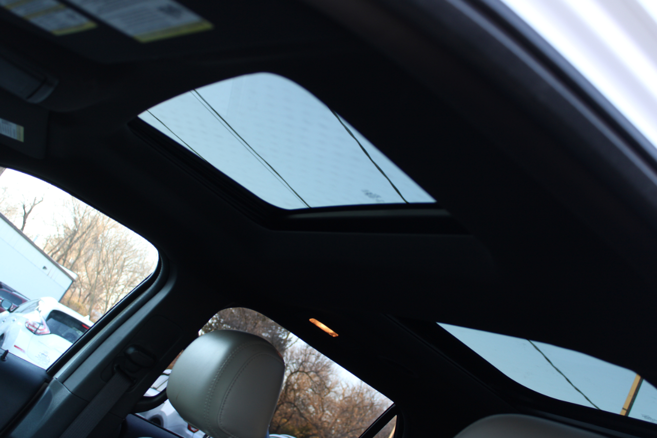 Ford Explorer 4WD 4dr XLT 2013