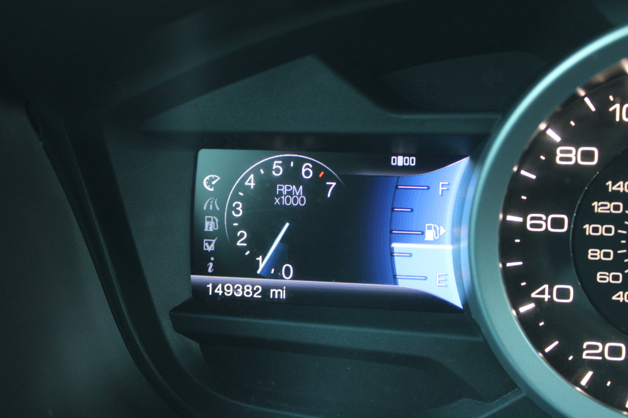 Ford Explorer 4WD 4dr XLT 2013