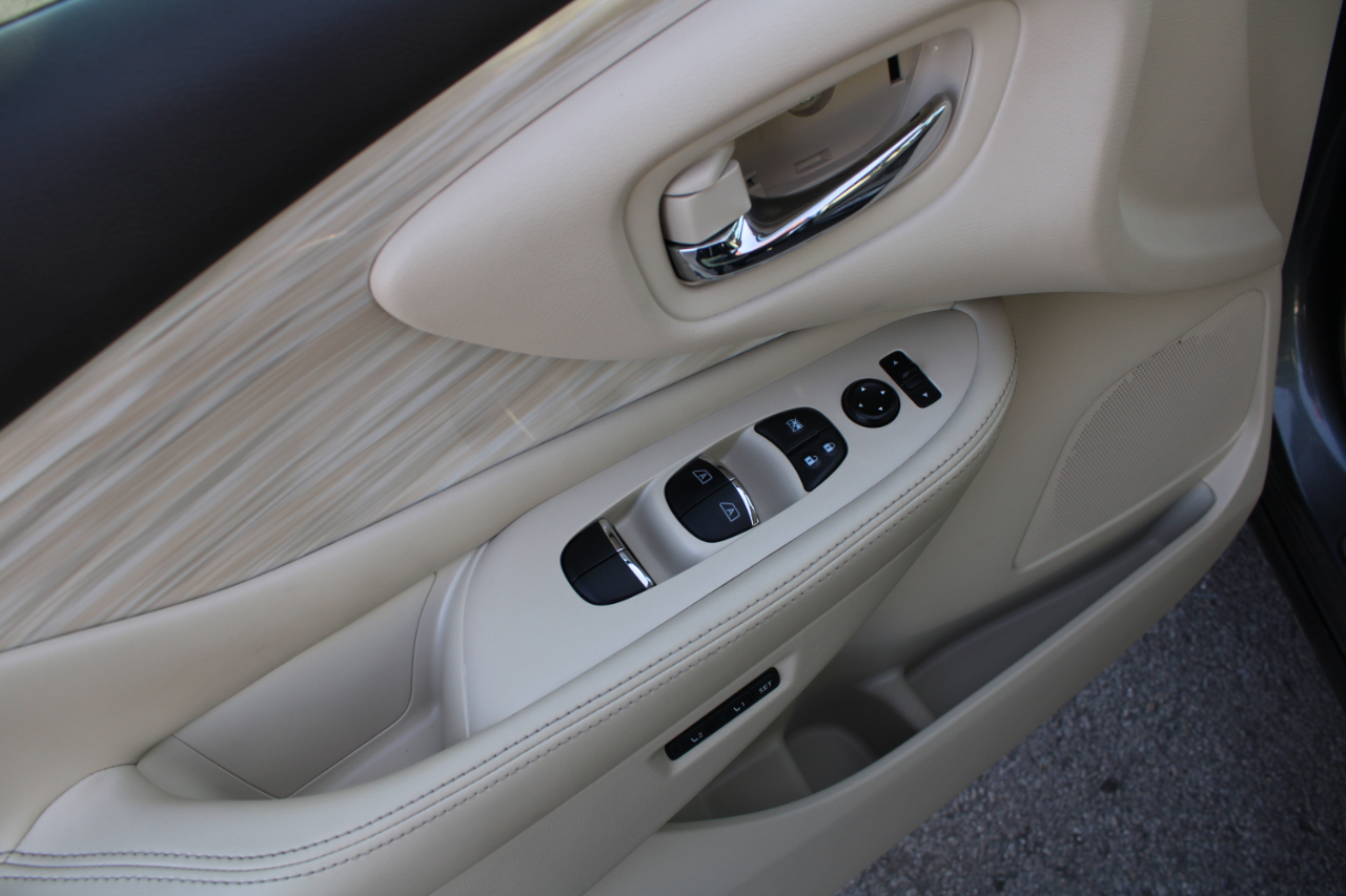 Nissan Murano FWD 4dr Platinum 2015