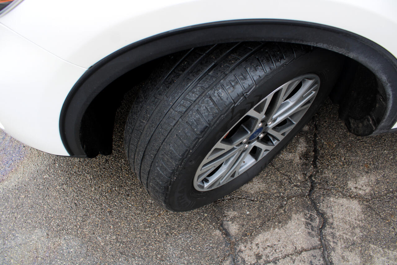 Ford Escape SEL FWD 2021