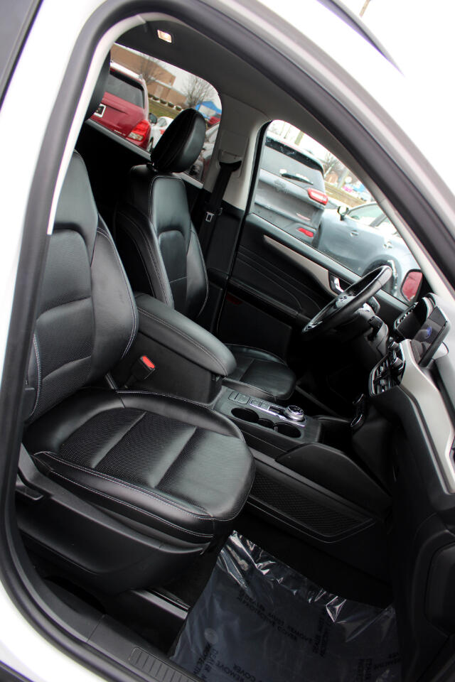 Ford Escape SEL FWD 2021