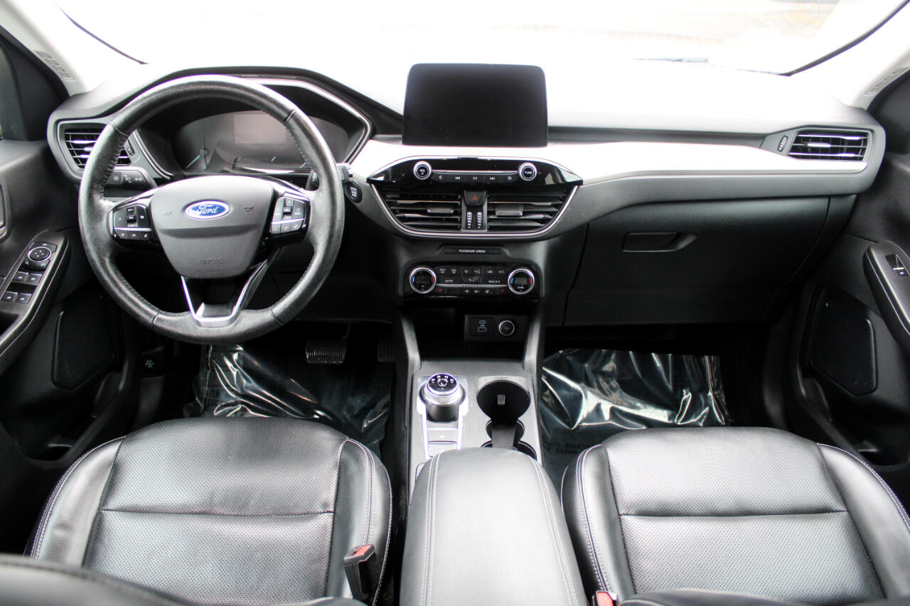 Ford Escape SEL FWD 2021