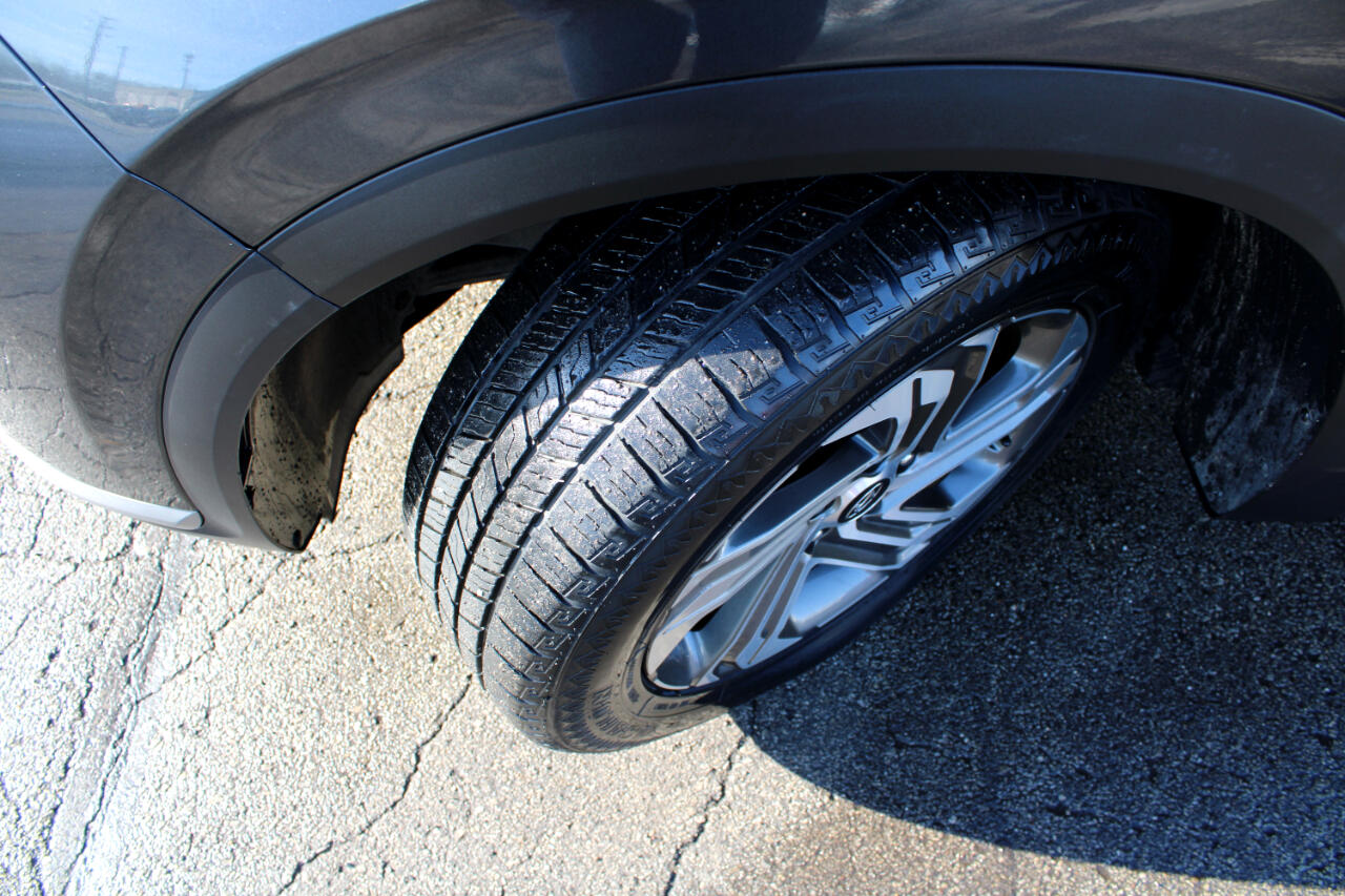 Hyundai Santa Fe SEL FWD 2023