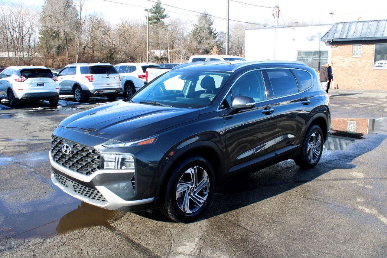 Hyundai Santa Fe SEL FWD 2023