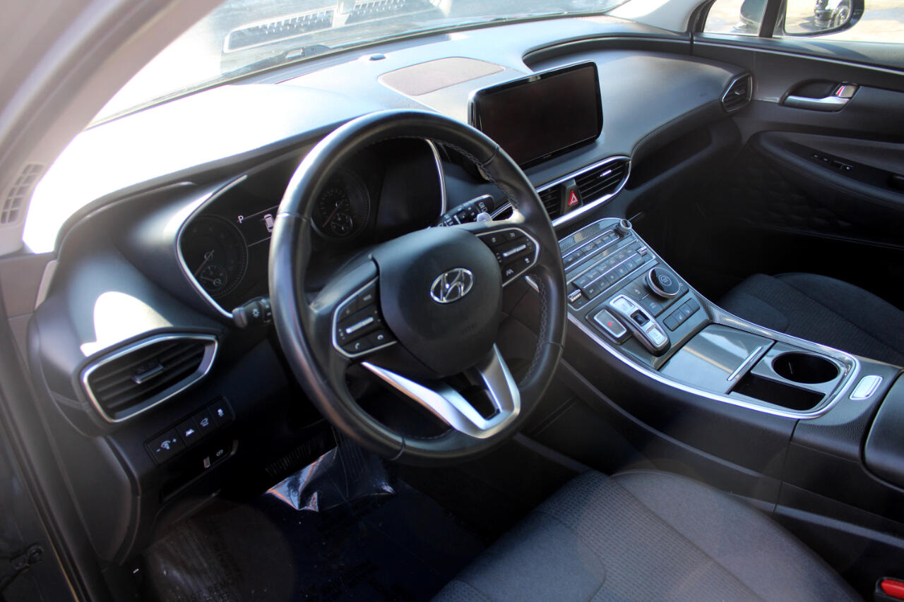 Hyundai Santa Fe SEL FWD 2023