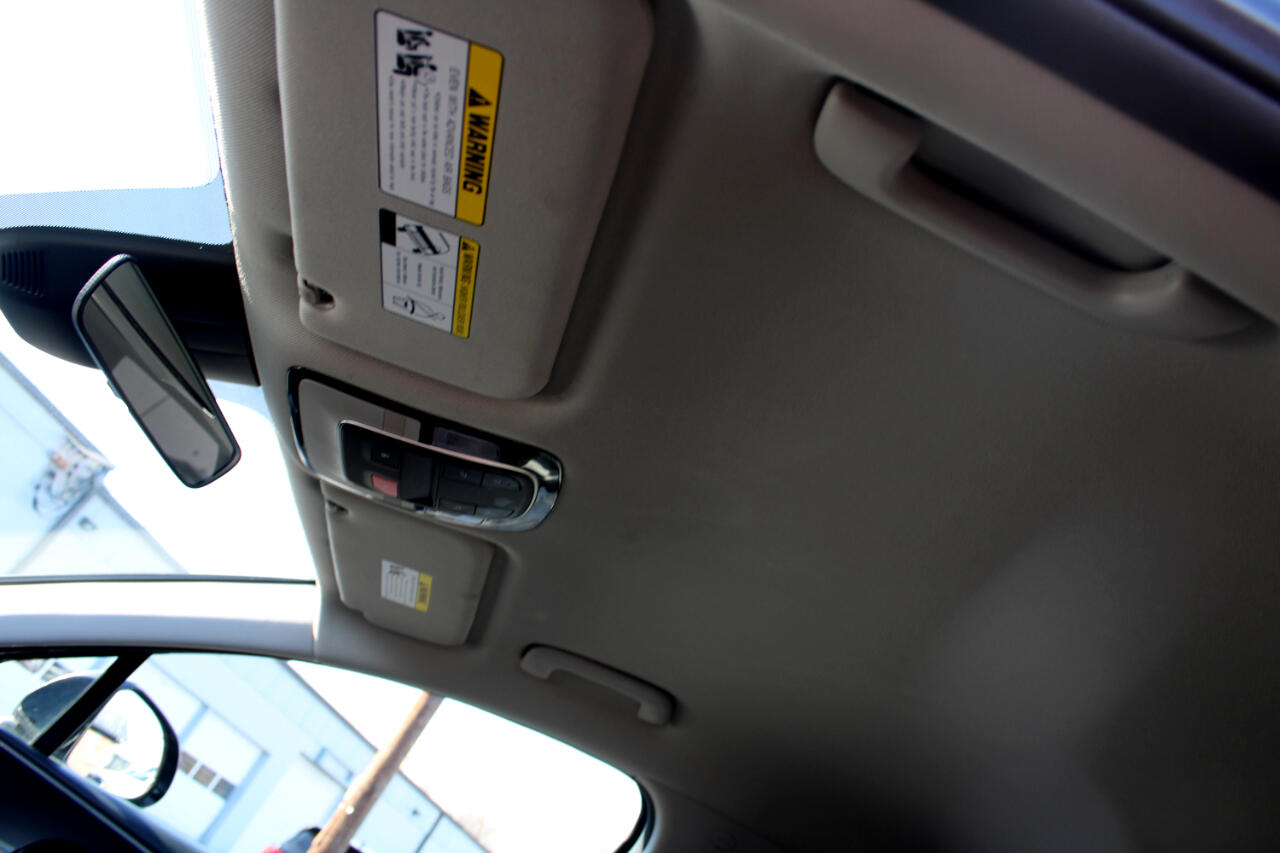 Hyundai Santa Fe SEL FWD 2023