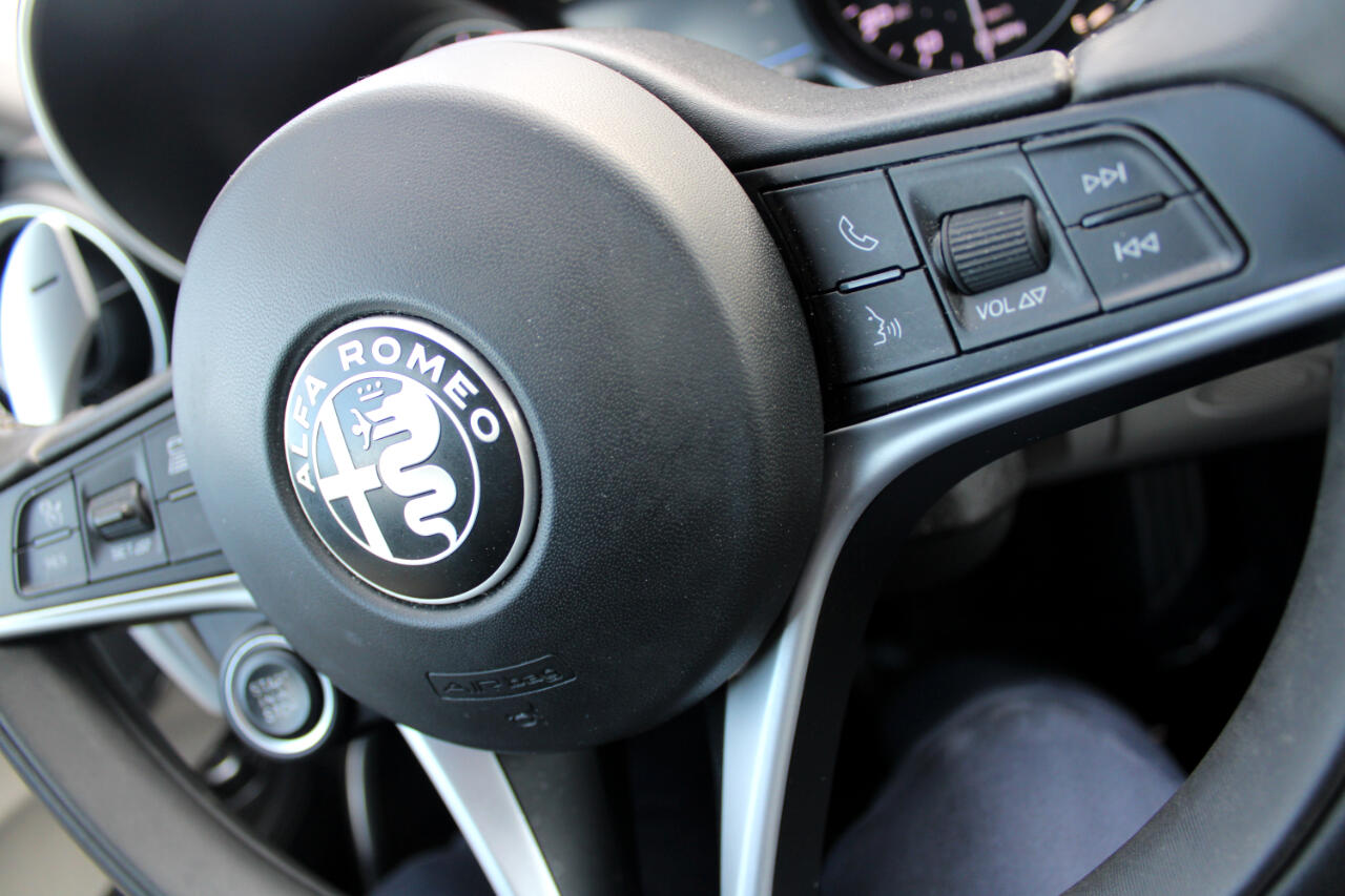 Alfa Romeo Giulia Ti Sport AWD 2018