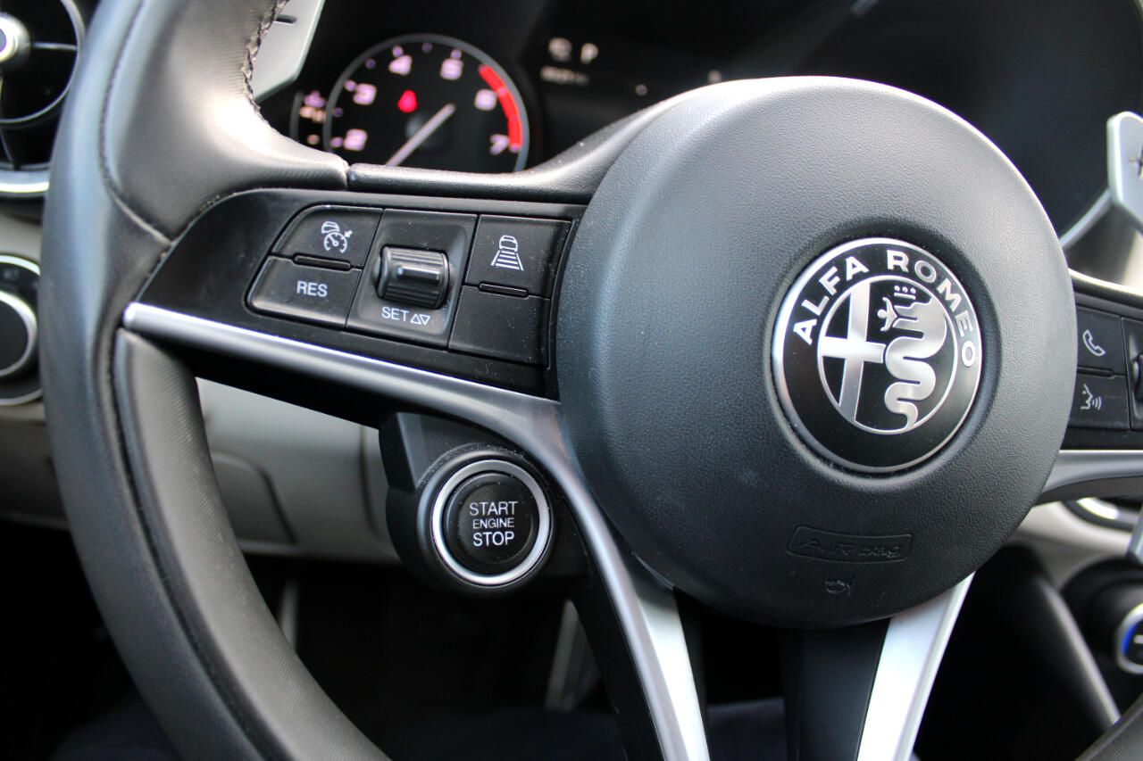 Alfa Romeo Giulia Ti Sport AWD 2018