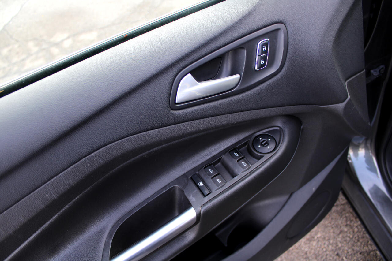 Ford Escape 4WD 4dr SE 2016