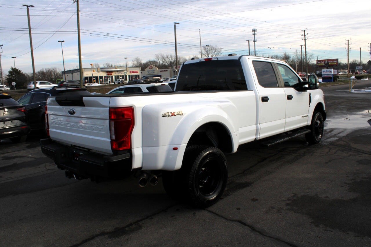 Ford Super Duty F-350 DRW XL 4WD Crew Cab 8' Box 2022