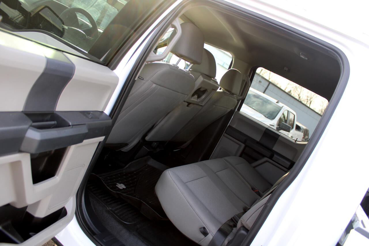 Ford Super Duty F-350 DRW XL 4WD Crew Cab 8' Box 2022