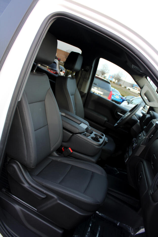 Chevrolet Silverado 1500 4WD Crew Cab 147" Work Truck 2025