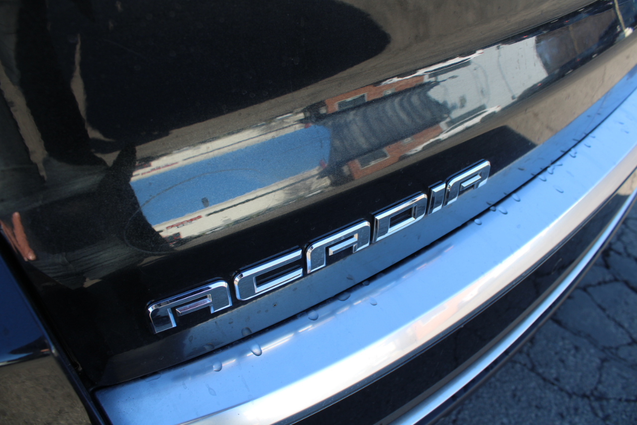 GMC Acadia AWD 4dr SLE1 2014