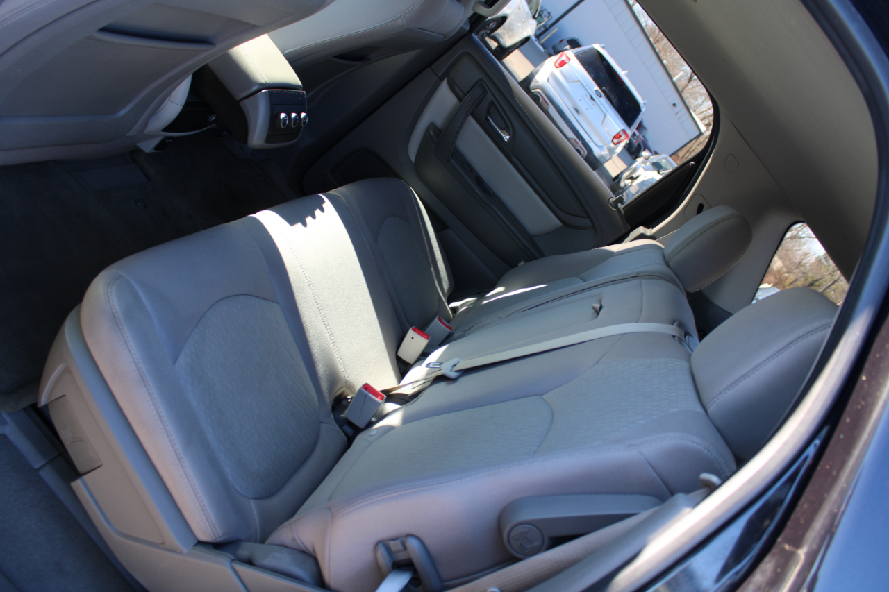 GMC Acadia AWD 4dr SLE1 2014