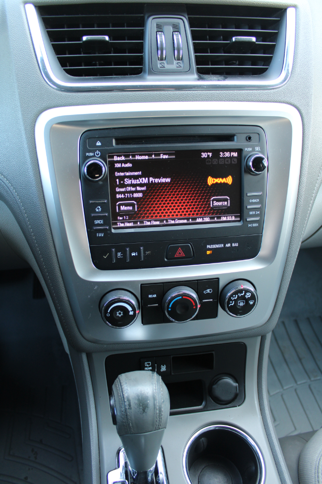 GMC Acadia AWD 4dr SLE1 2014